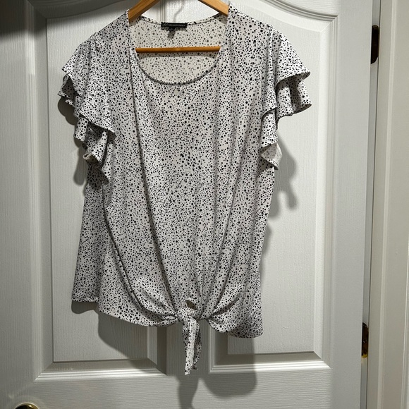 Lot of four  Women’s summer/spring tops - all size large. - Picture 5 of 16